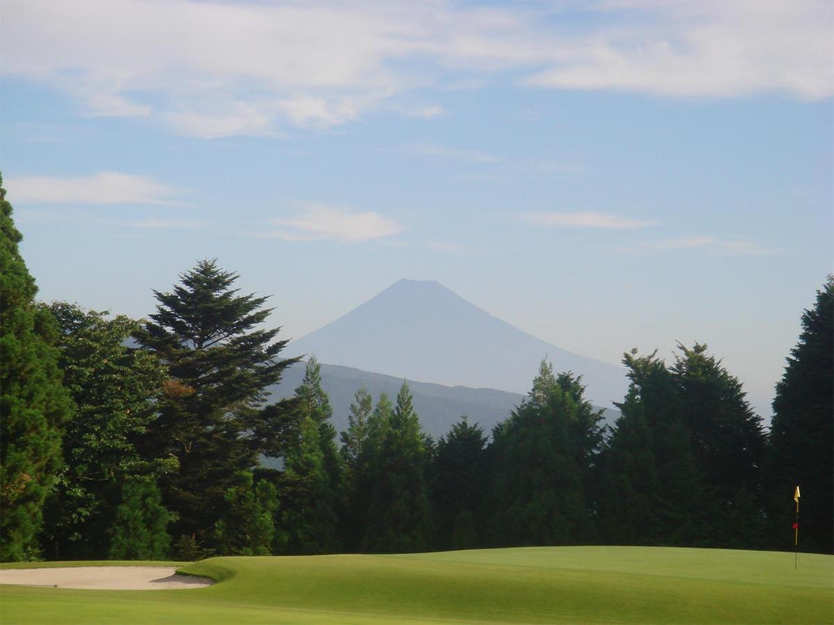 Yugashima Golf Club & Hotel Resort Izu  Exterior photo