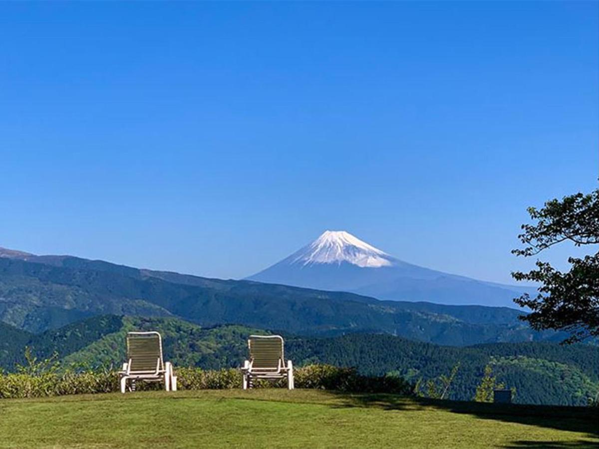 Yugashima Golf Club & Hotel Resort Izu  Exterior photo